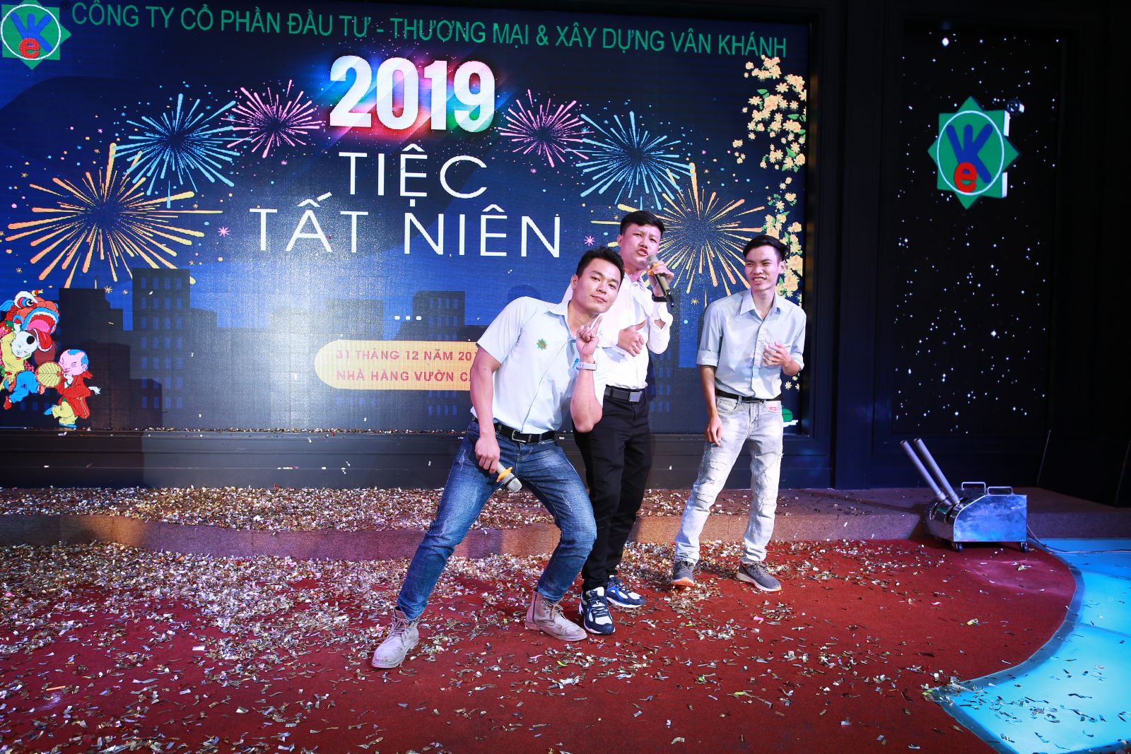 Tiệc Tất niên 2019