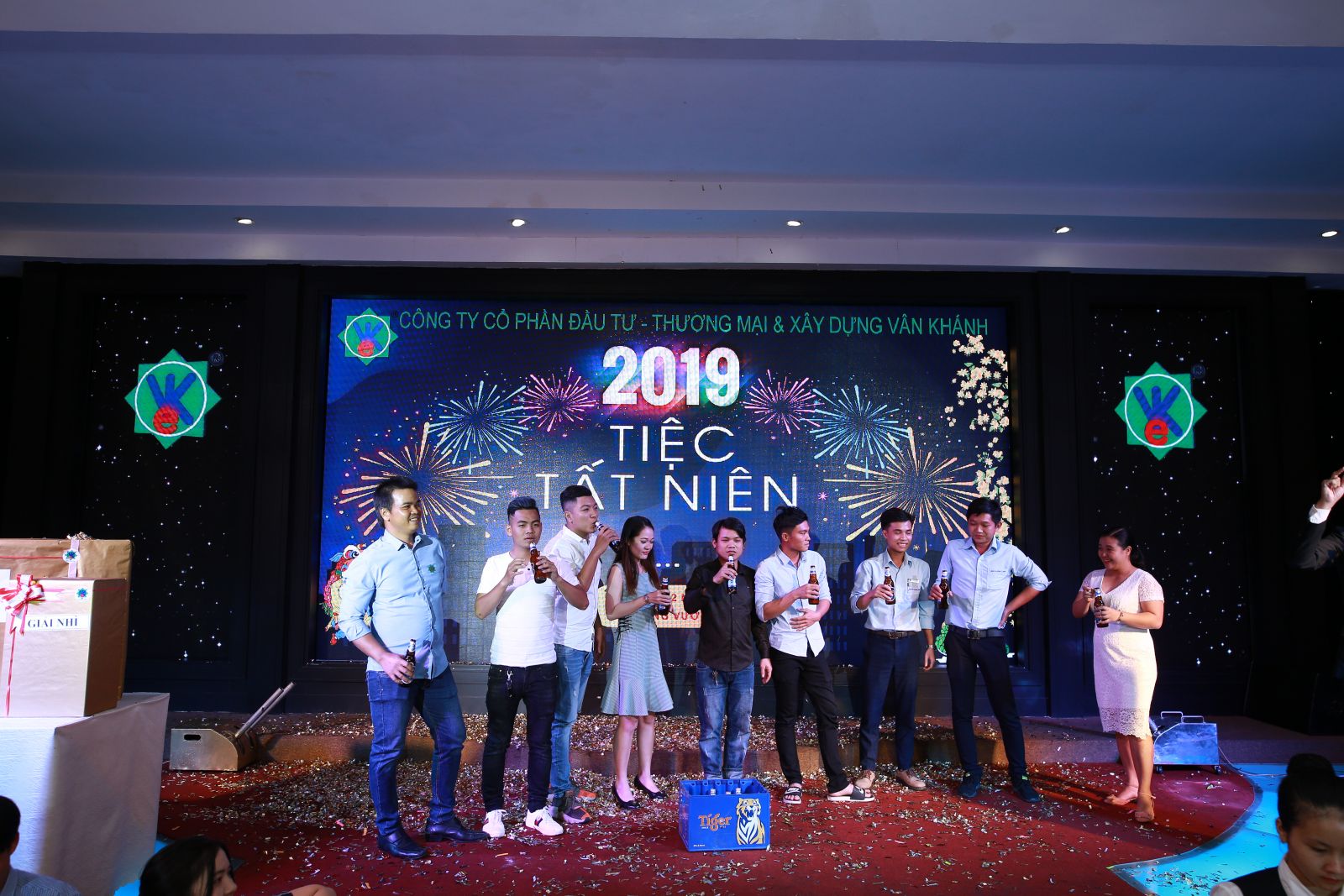 Tiệc Tất niên 2019