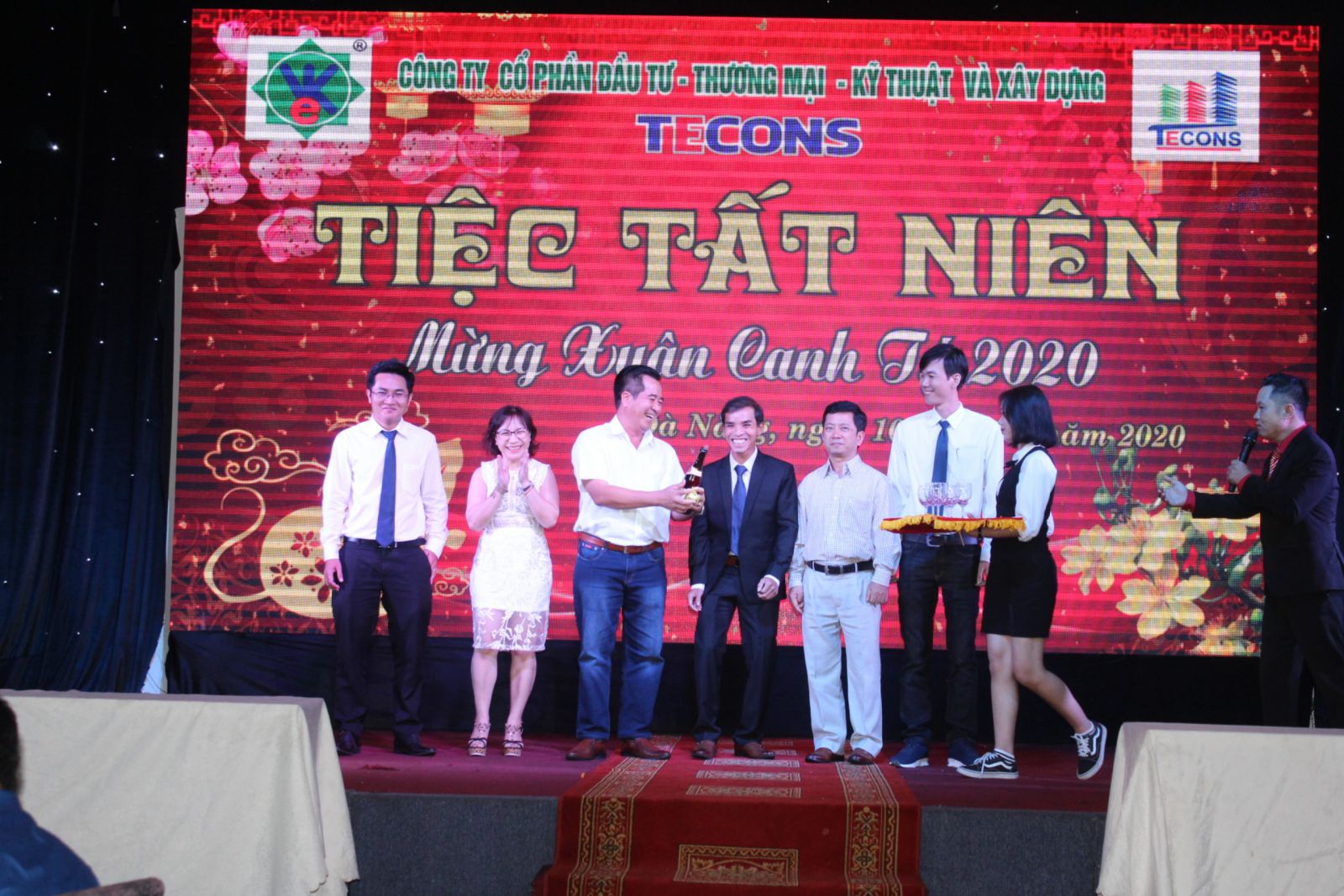 Tiệc Tất niên năm 2019 tại các Văn phòng thuộc khu vực Hà Nội, Đà Nẵng, Phú Quốc