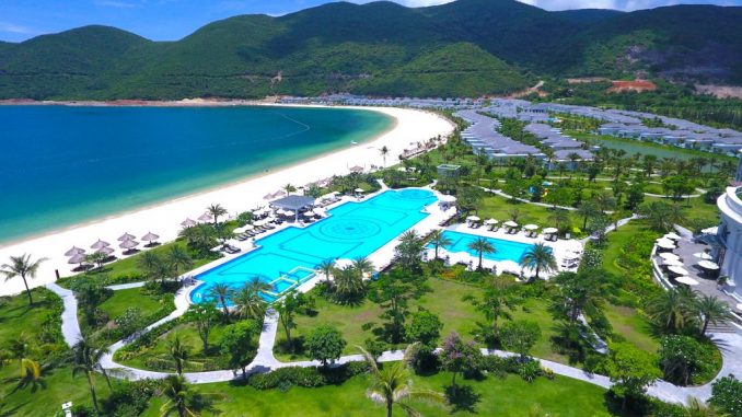 Vịnh Hòa Emerald Bay Resort - Phú Yên