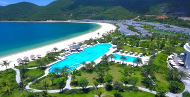 Vịnh Hòa Emerald Bay Resort - Phú Yên